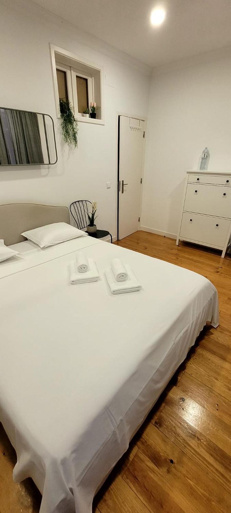 Quarto em Acomodações Particulares Varanda Privada Iroom Lisboa