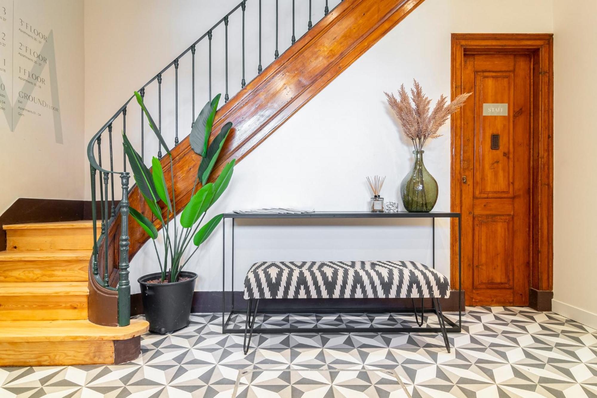 Metropolitan Living - Campolide Apartment