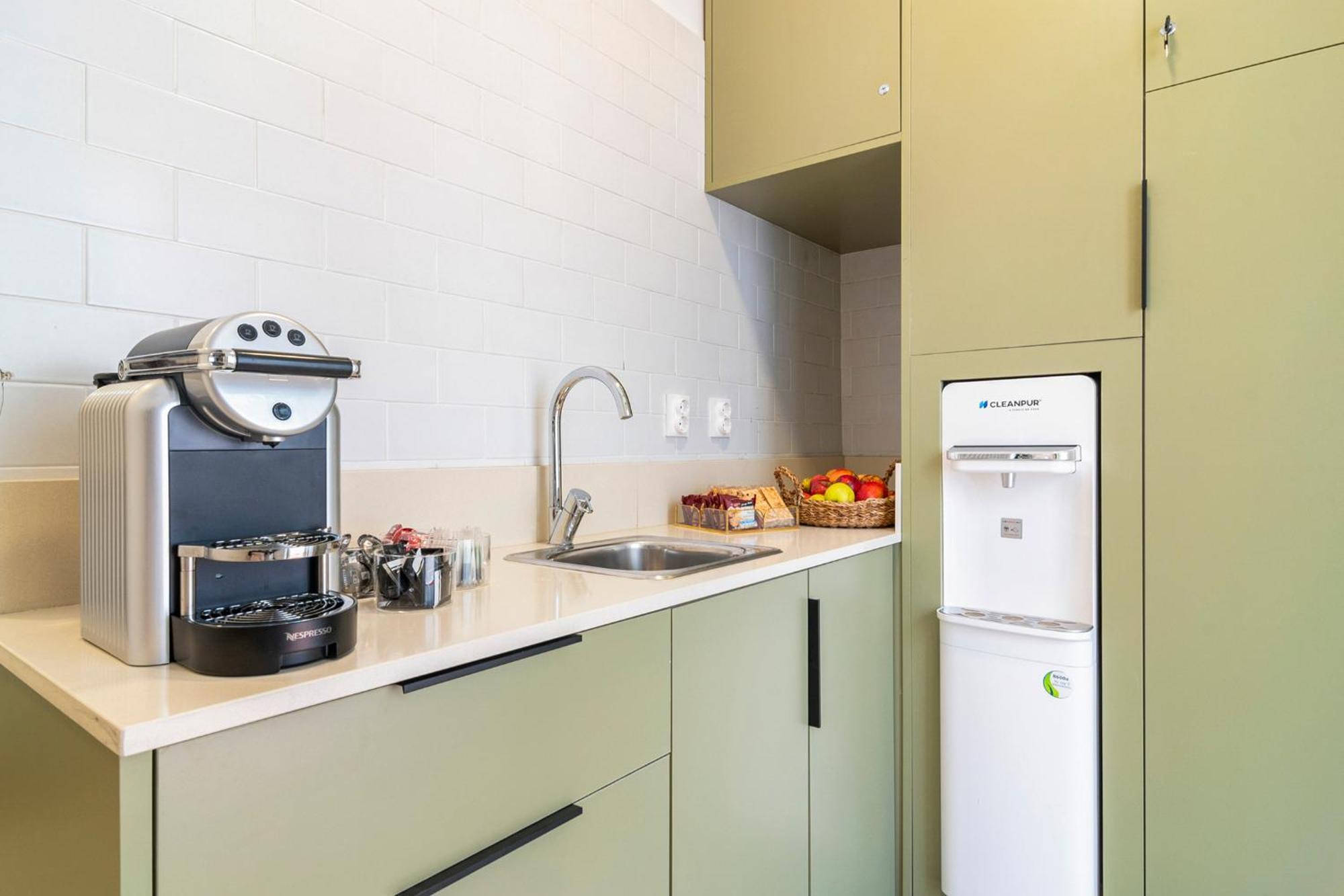 Metropolitan Living - Campolide Apartment