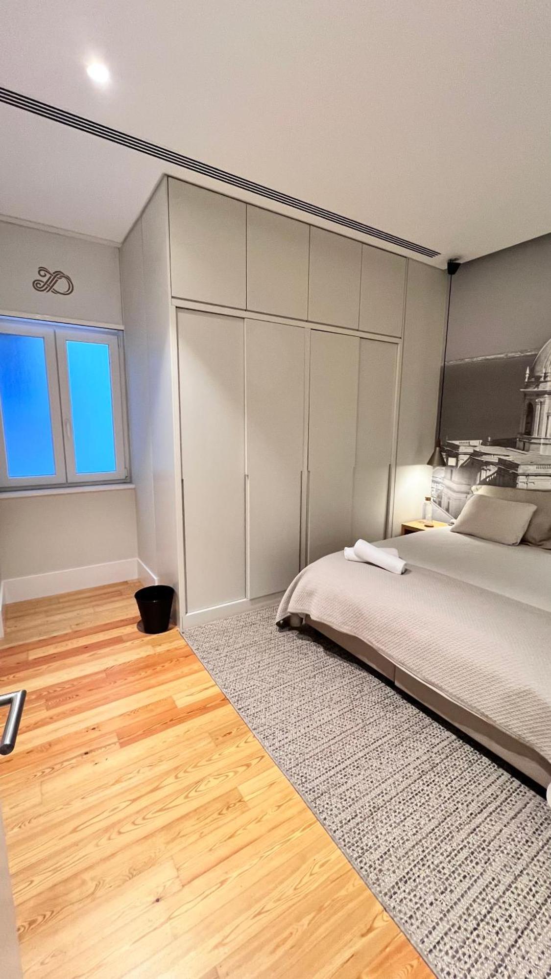 Center Guest house *
