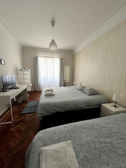 Privada 3 Grande Con Balcon * Lisbon
