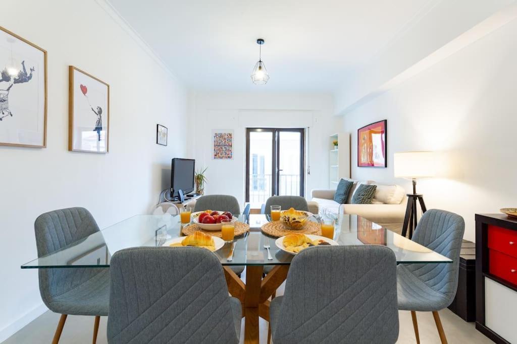 Portucale ! Lapa Vintage Apartment Lisbon