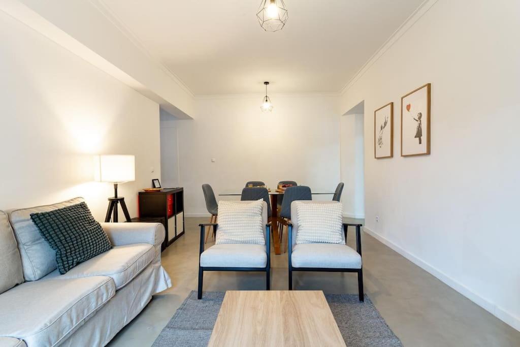 Apartment Portucale ! Lapa Vintage Lisbon