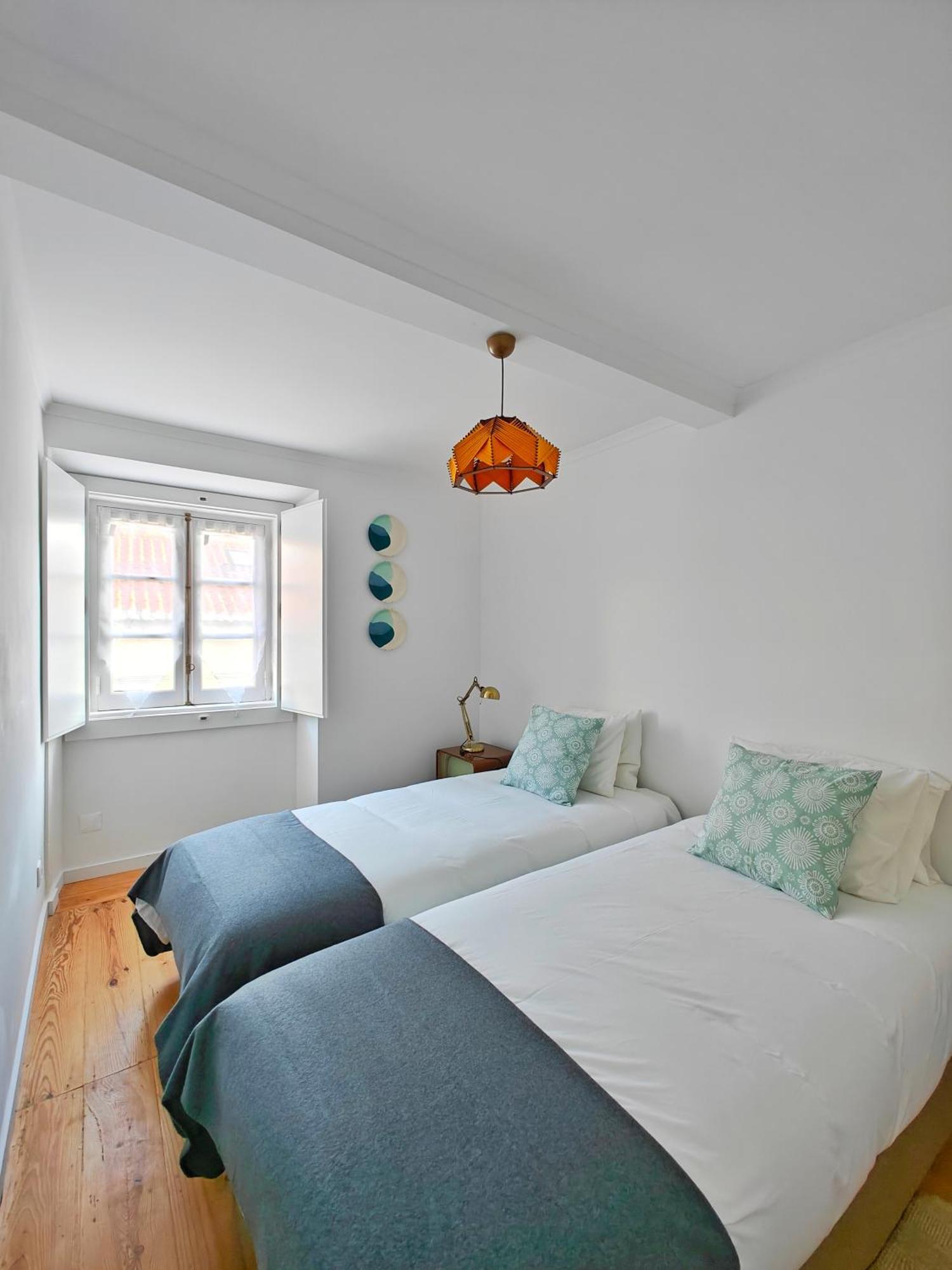 The Ceramic - 2br Apartment Lisbon