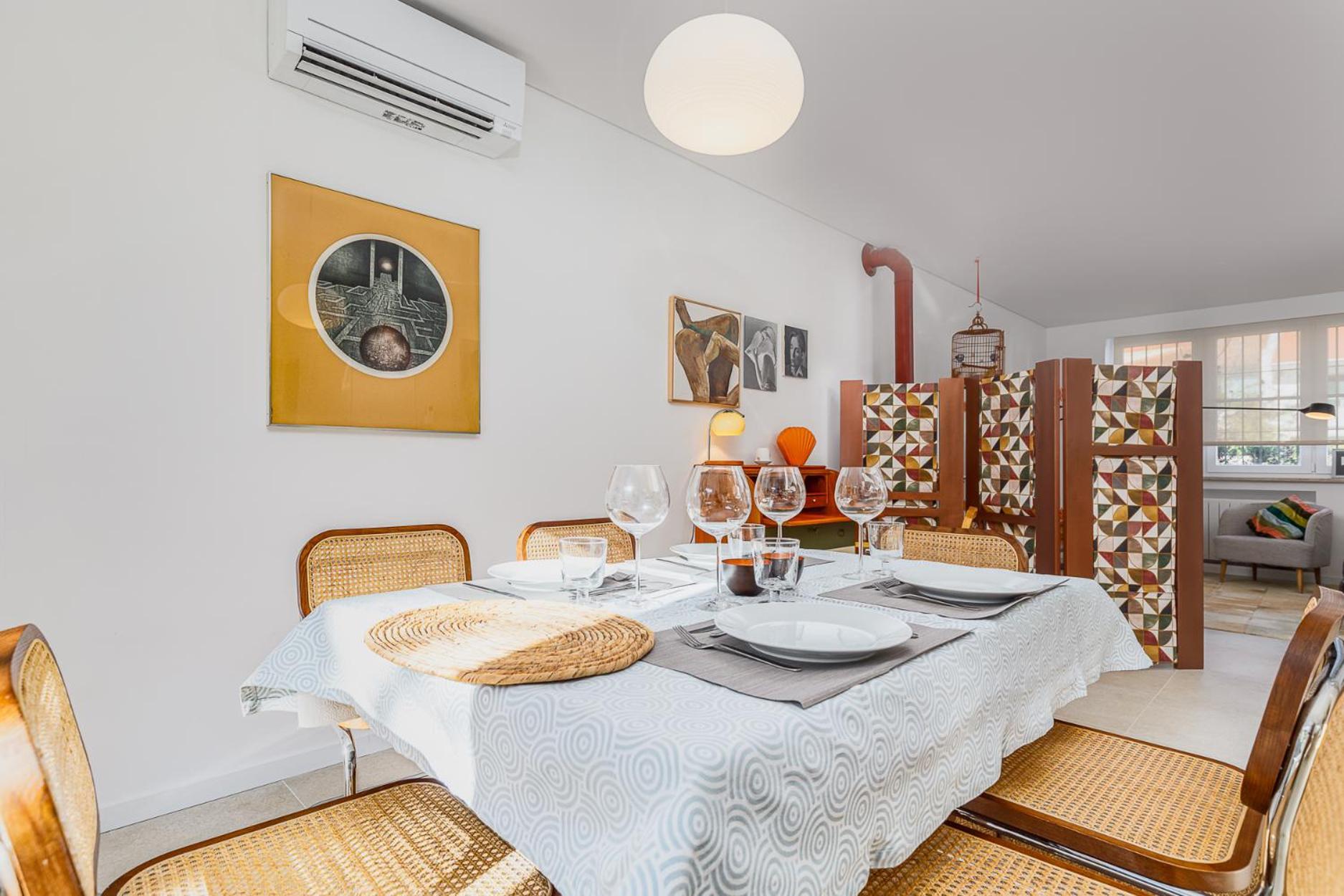 Apartment Augusto - A Family House With Pool In The Heart Of Lisbon