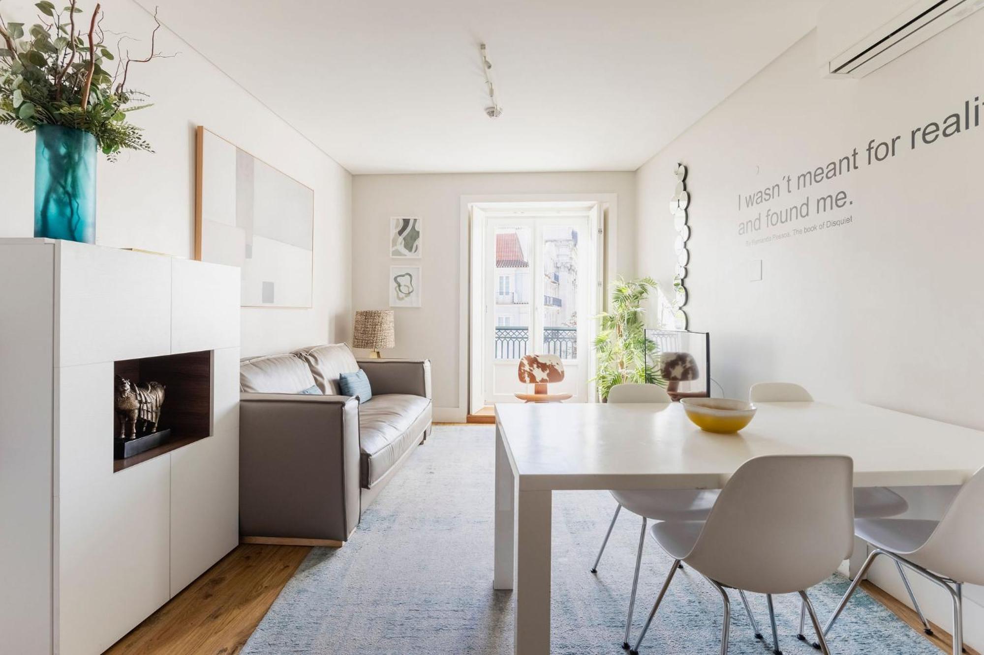 Chiado Square Apartments | Lisbon Best Apartments * Lisbon