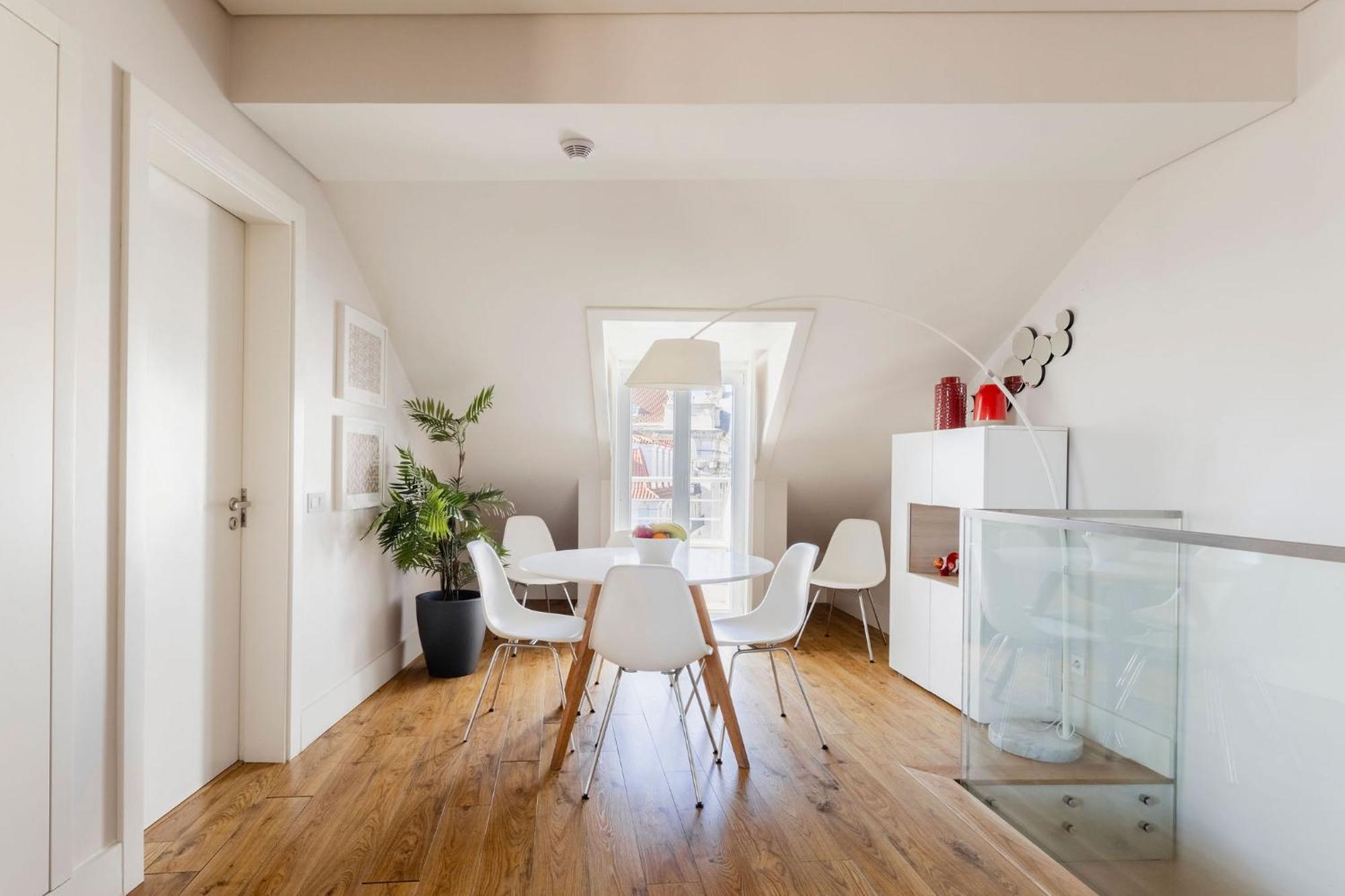 Chiado Square Apartments | Lisbon Best Apartments Apartment