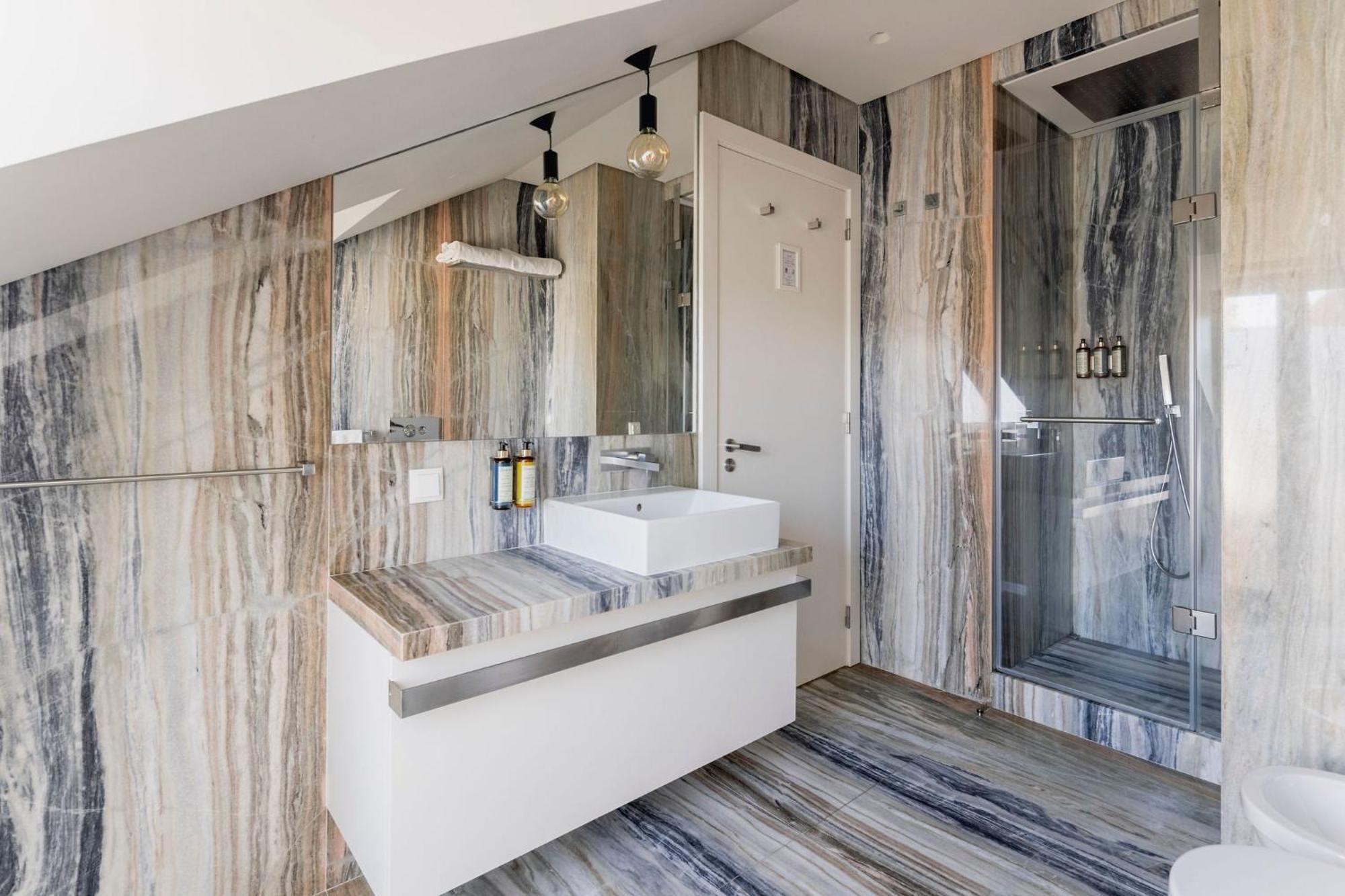 Chiado Square Apartments | Lisbon Best Apartments Apartment *