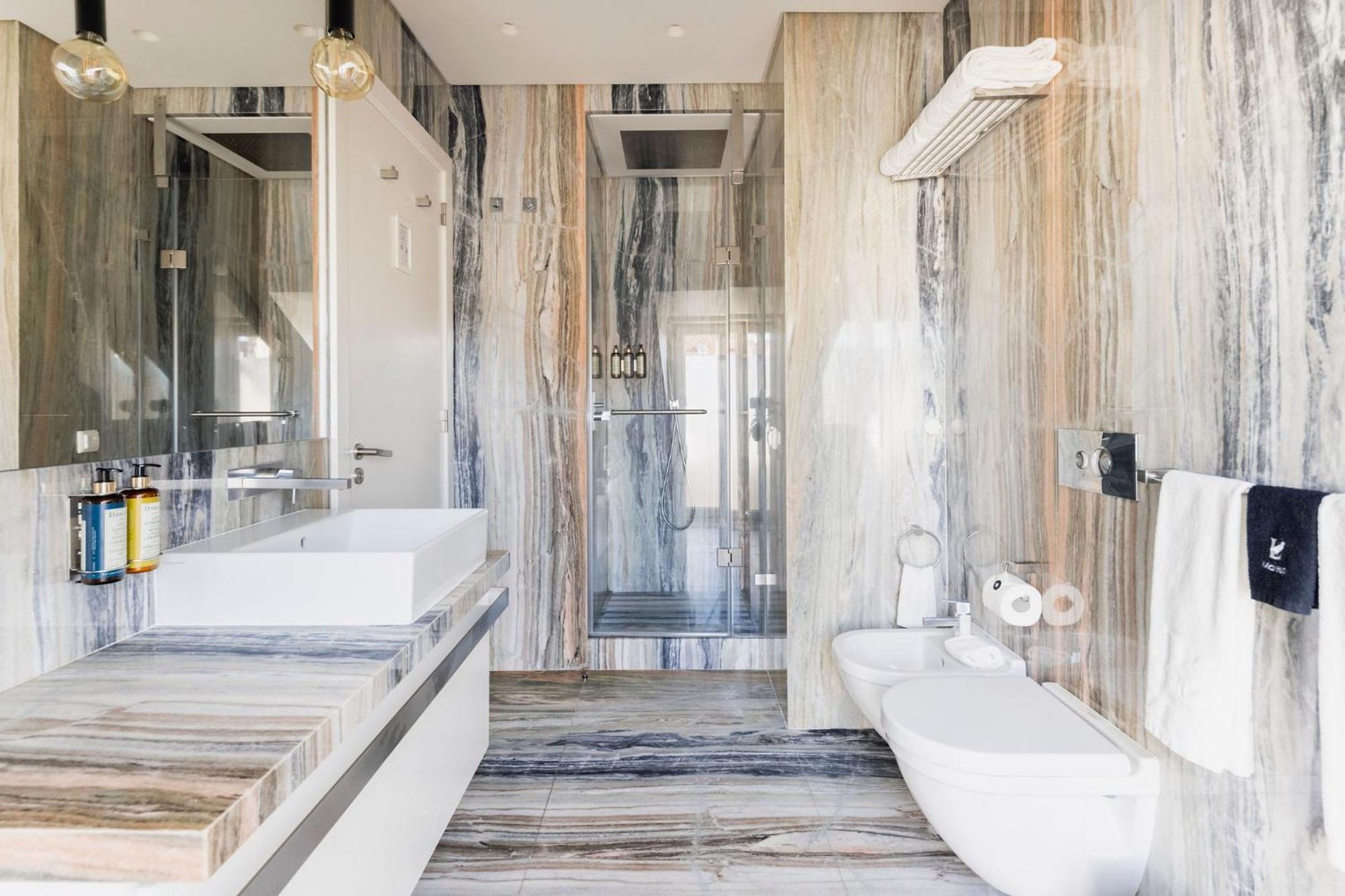 Chiado Square Apartments | Lisbon Best Apartments Apartment *
