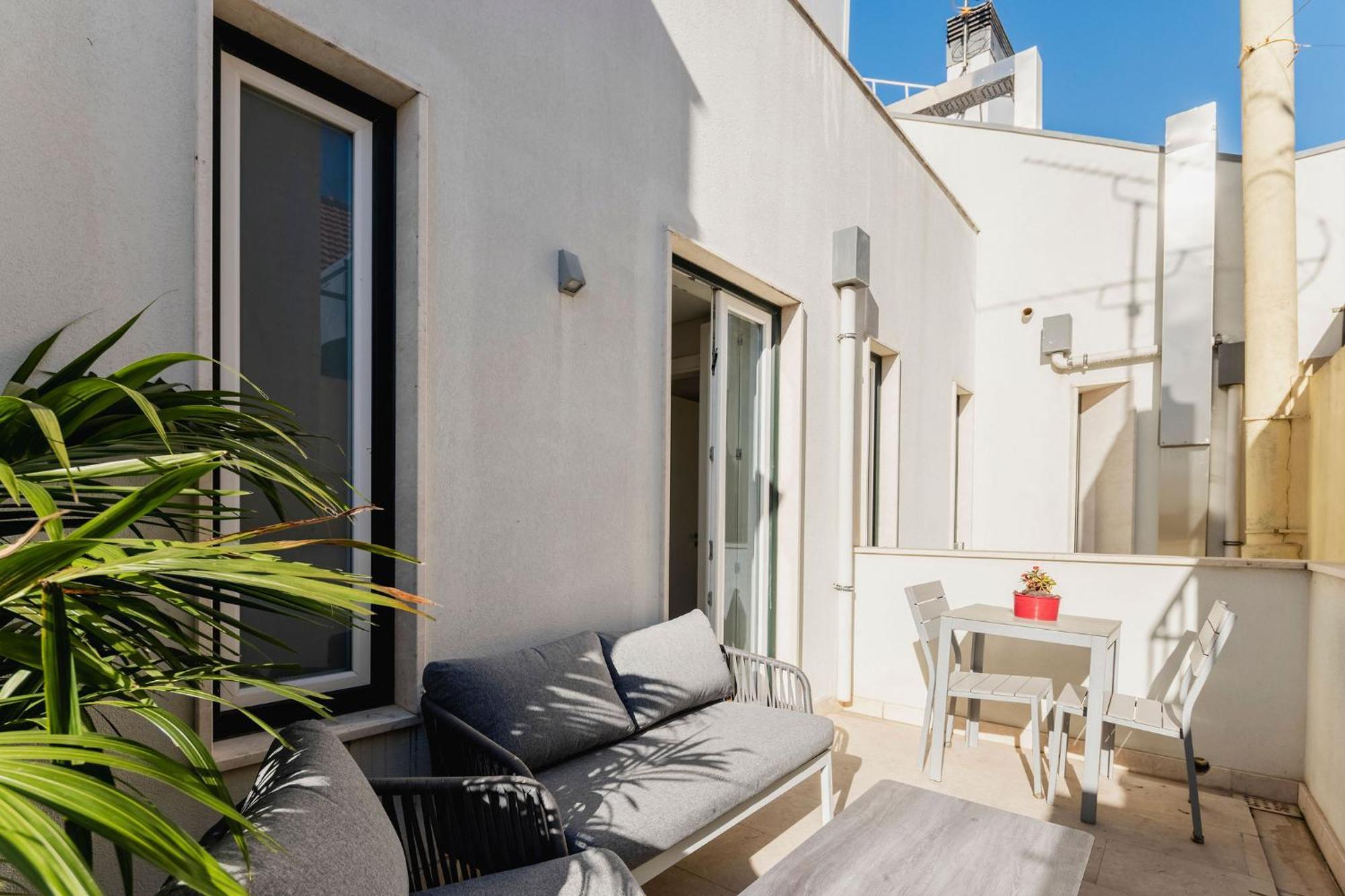 Apartment Chiado Square Apartments | Lisbon Best Apartments *