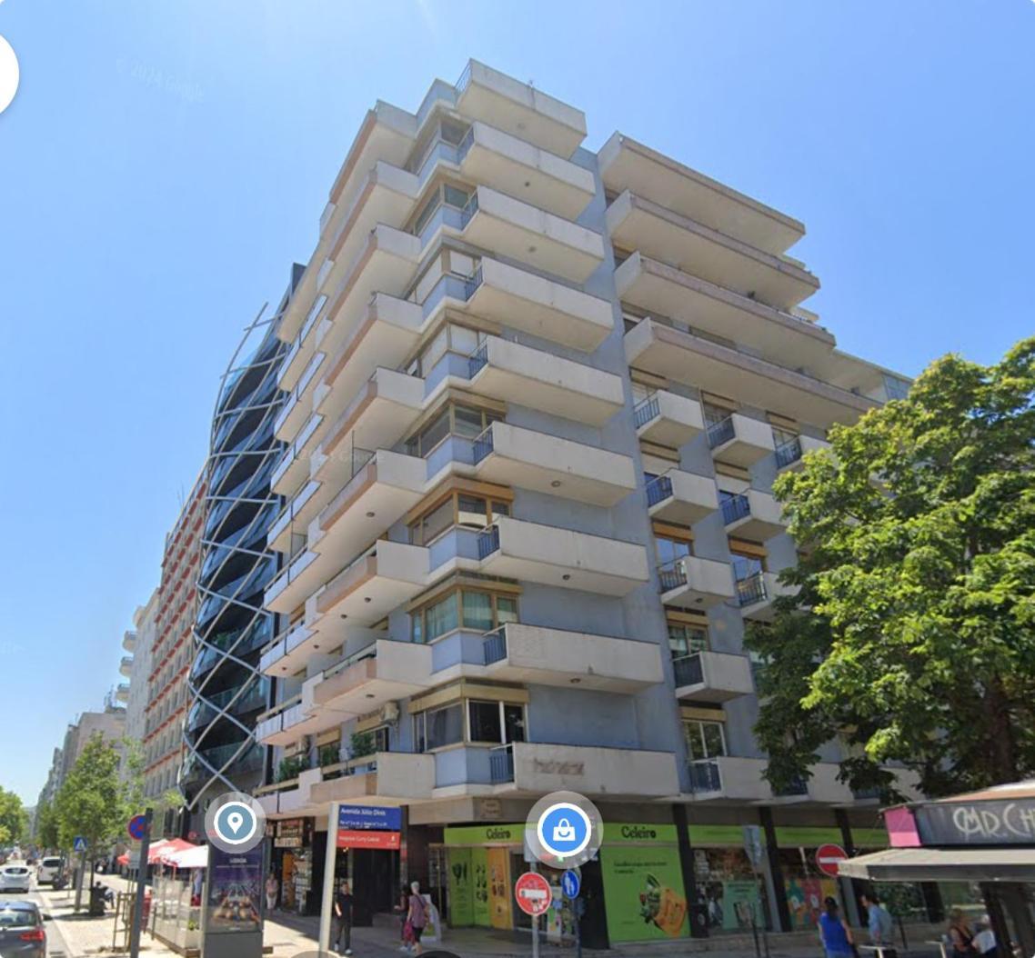 Republica83-campo Pequeno Guest house Lisbon