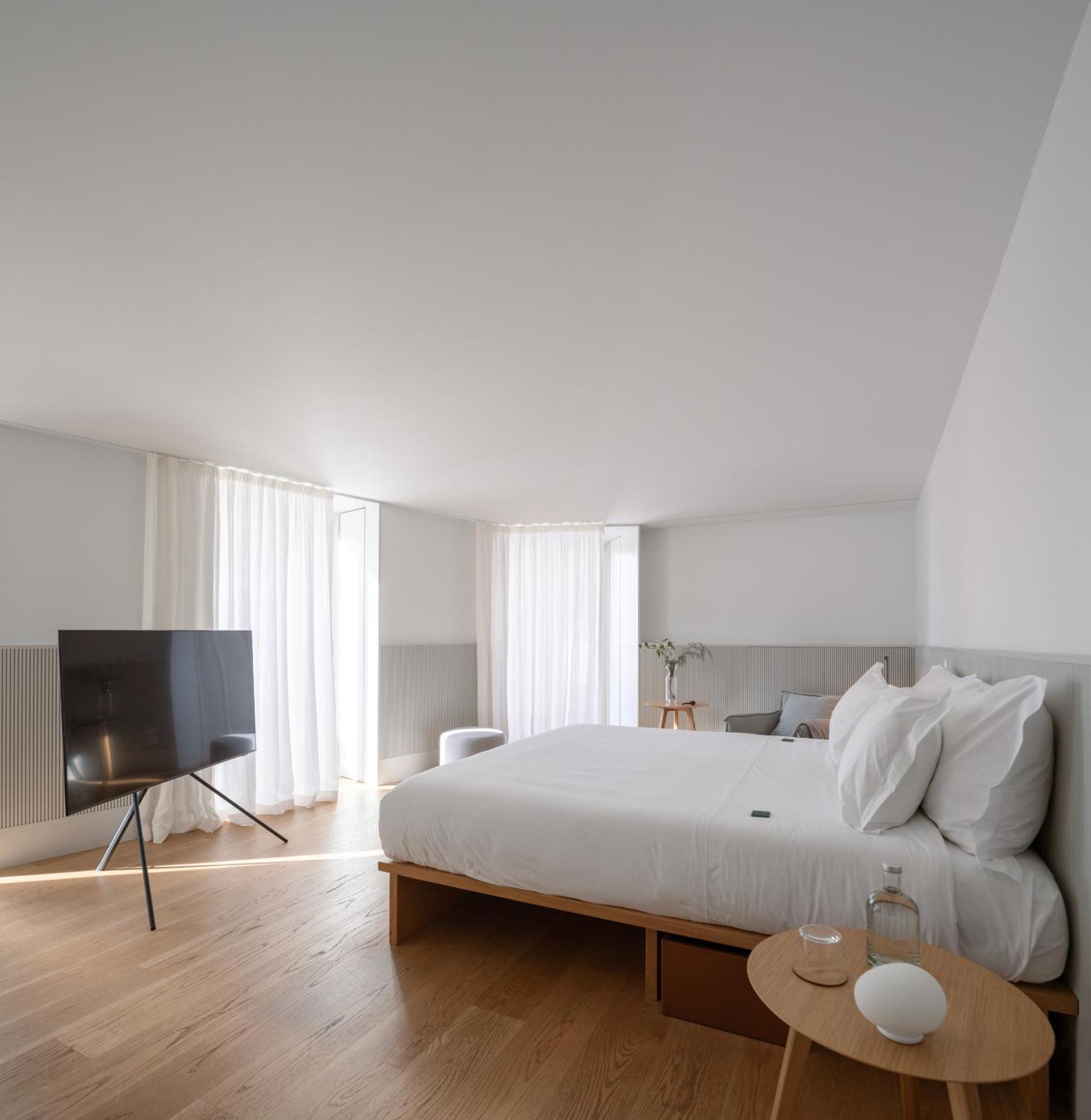 Montecarmo12 - Design Boutique Hotel Lisbon