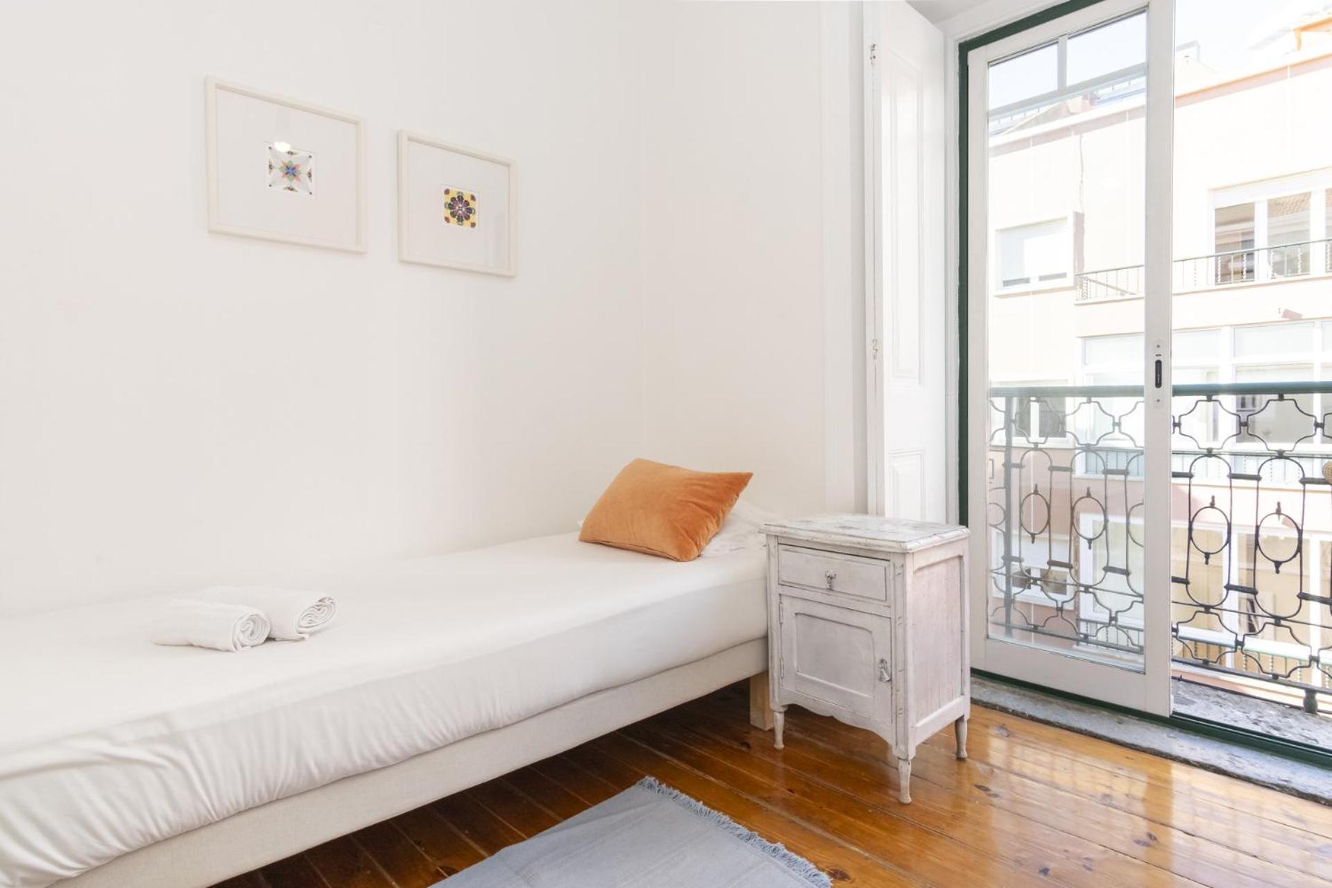 In Center With A Terrace, 317 Apartment Lisbon