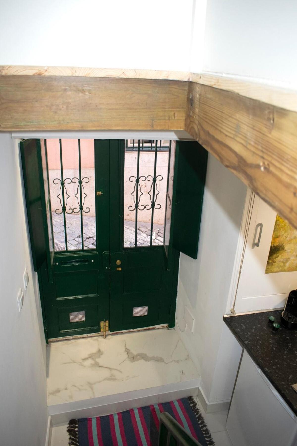 Apartment Alfama 51 Duplex In The Heart Of Alfama