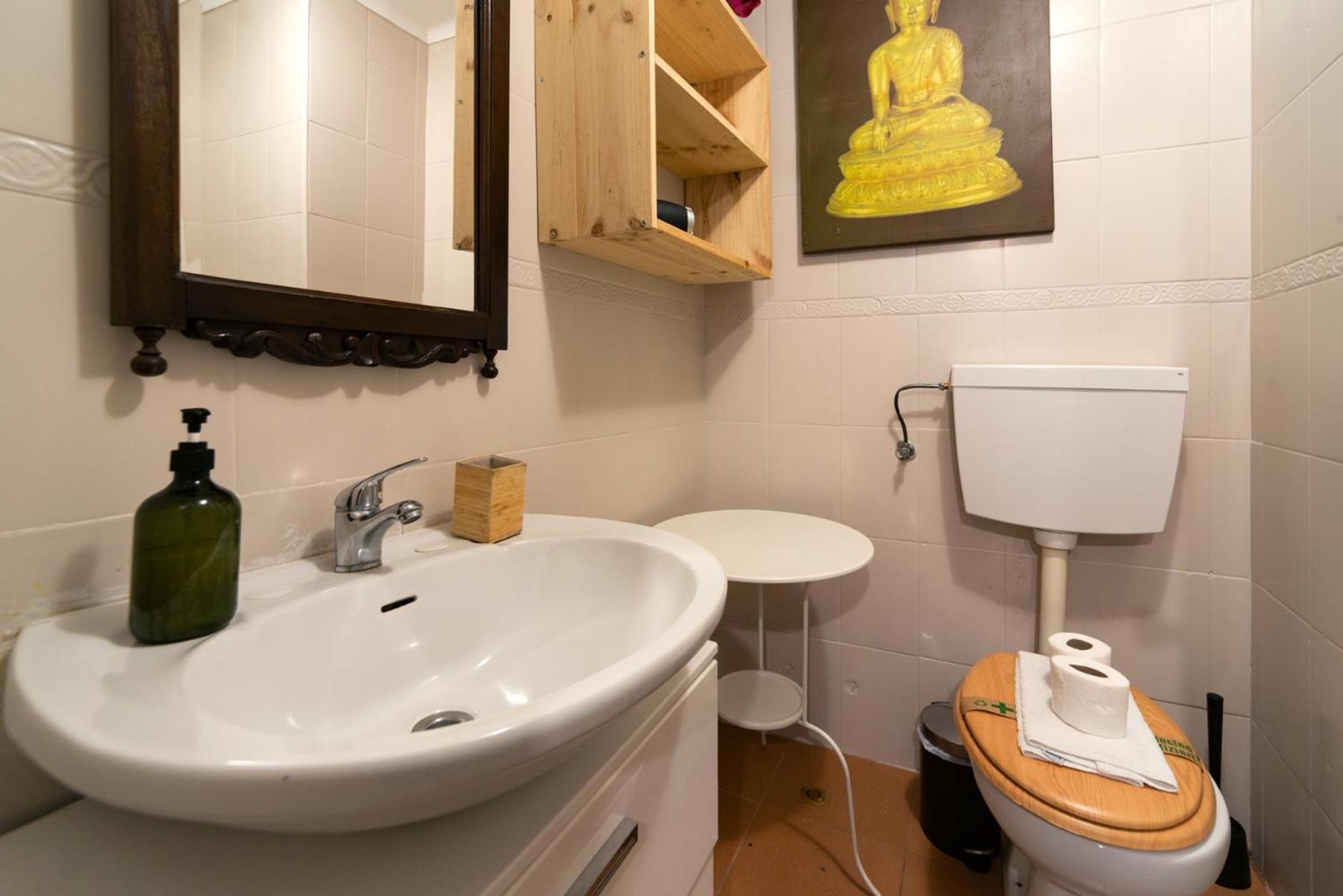 Apartment In Bairro Alto 3 - Charm Lisbon