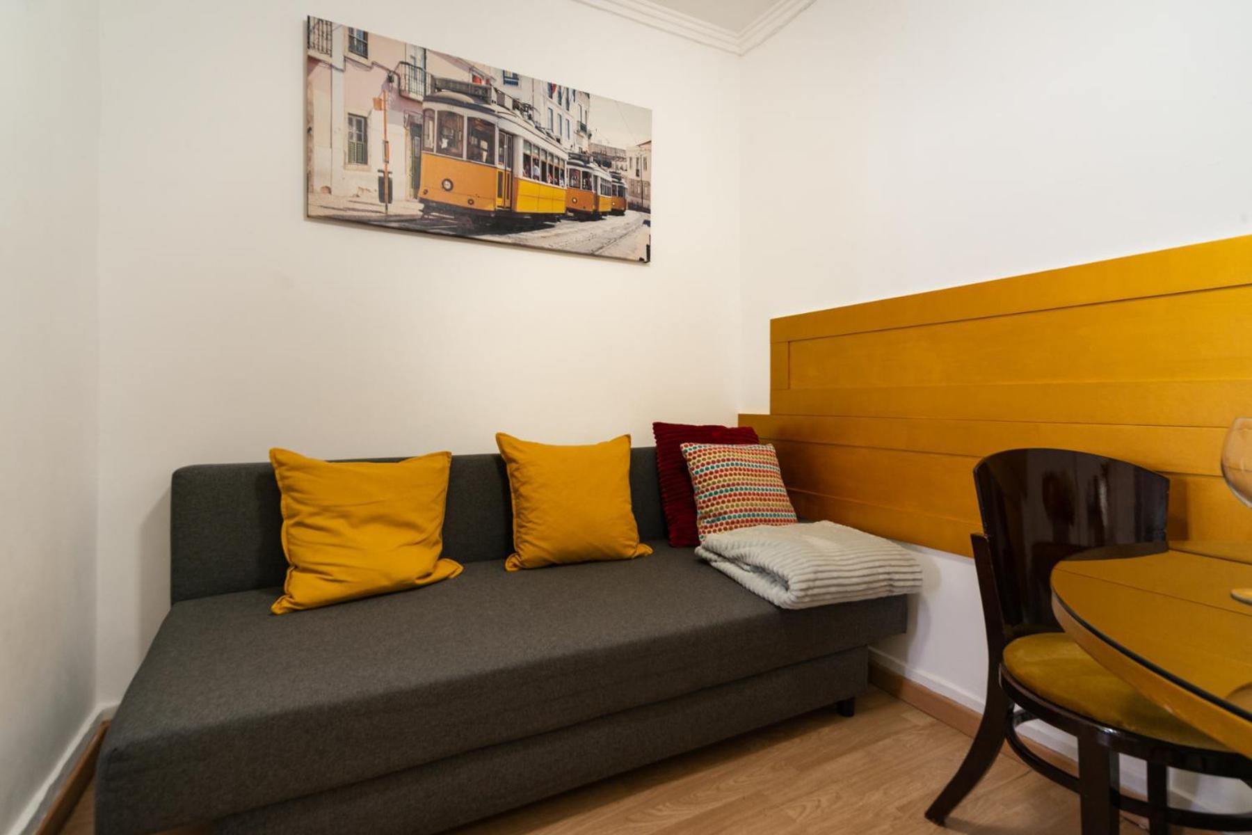 Apartment In Bairro Alto 3 - Charm *
