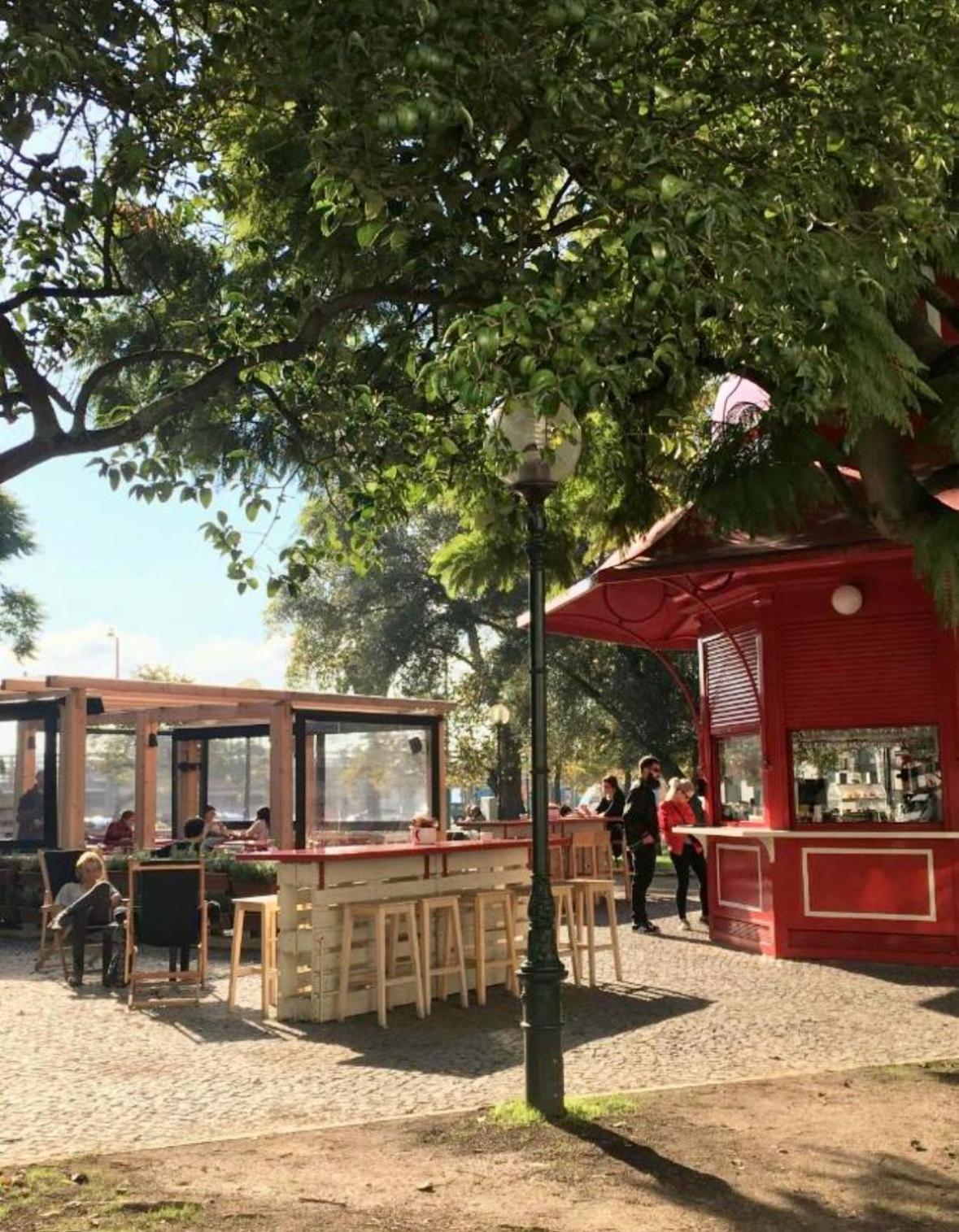 Ribeira Garden * Lisbon