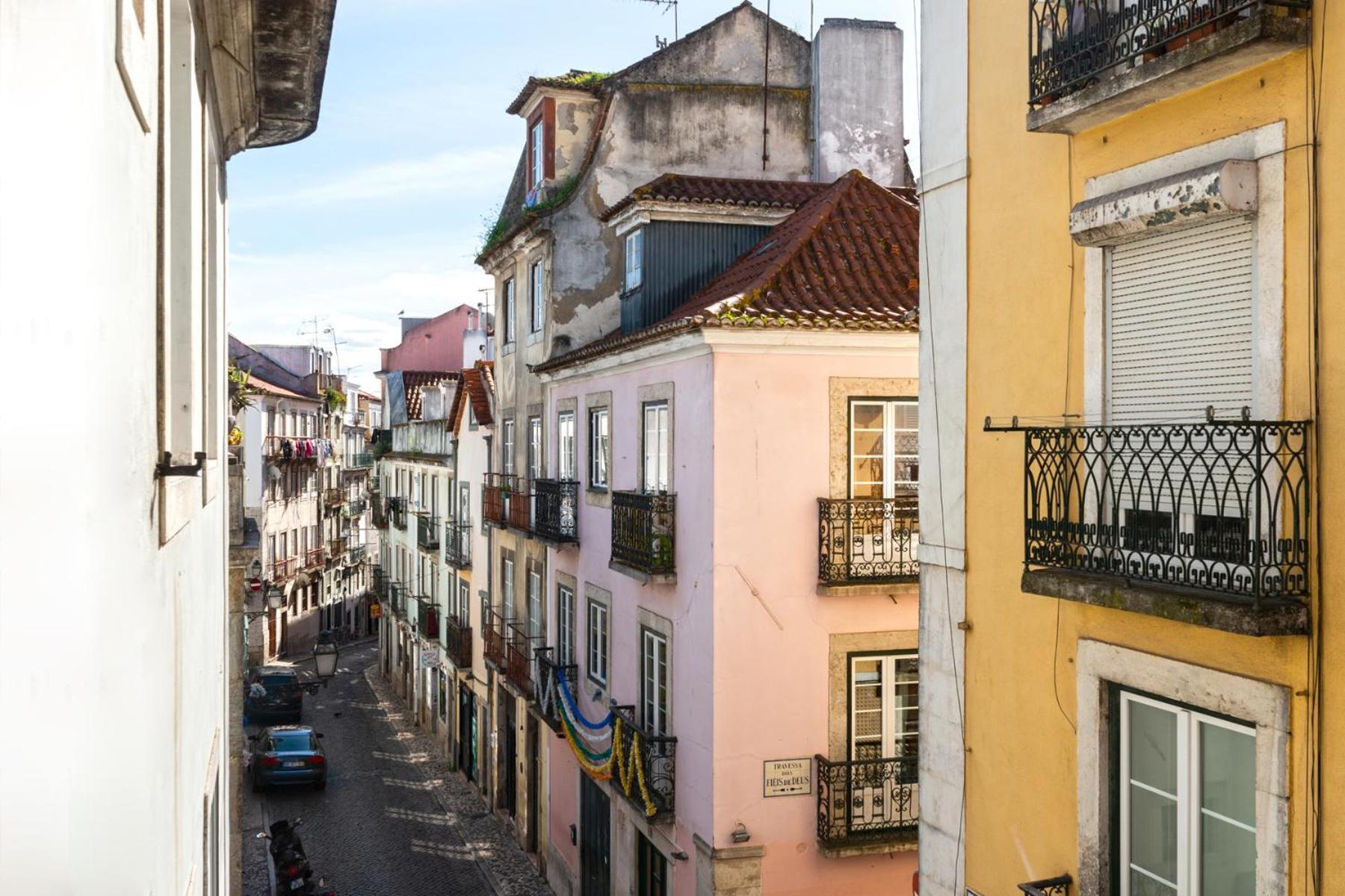 Bairro Alto - Atalaia Lisbon