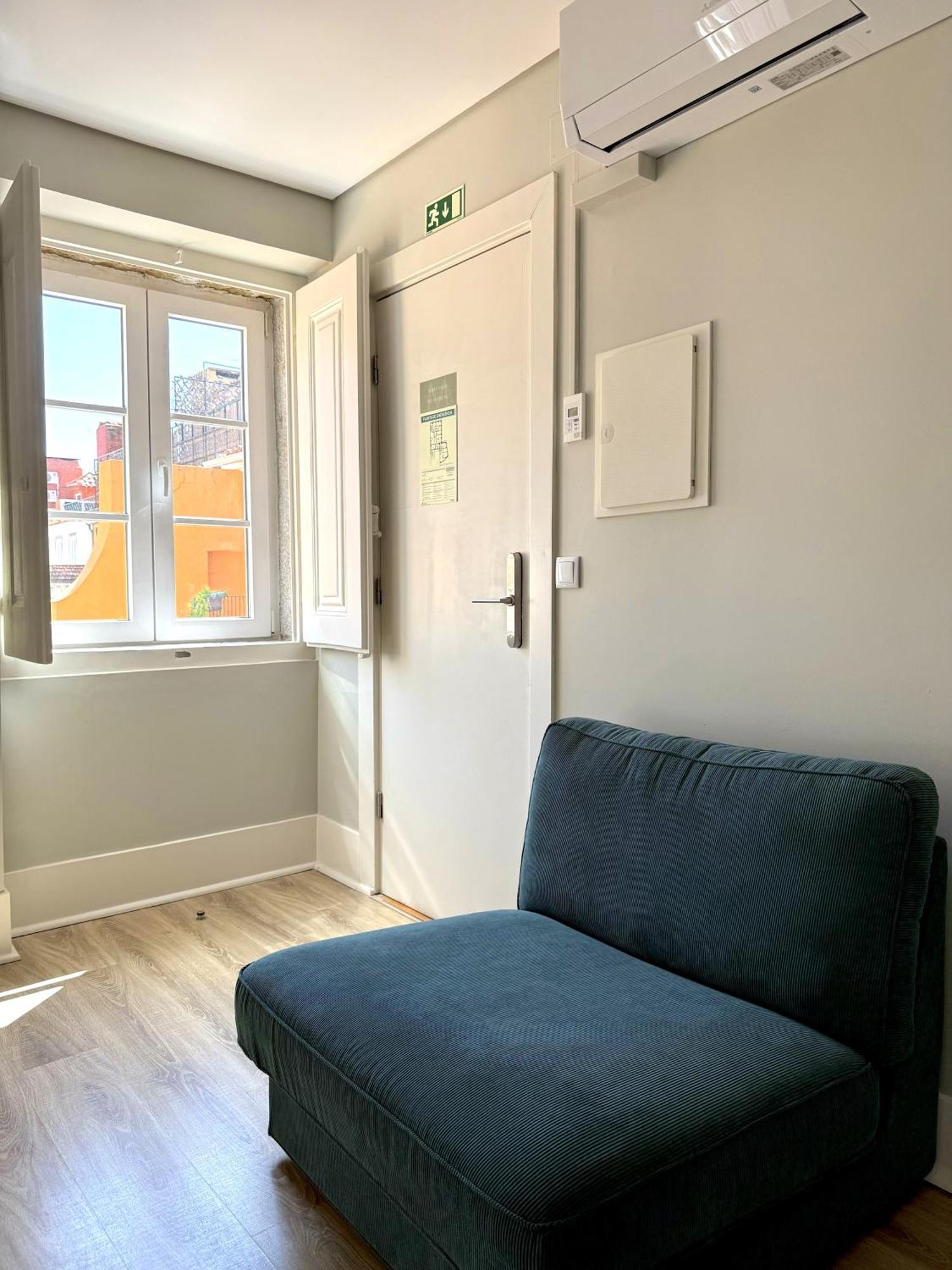Apartment Metropolitan Living - Janelas Verdes *