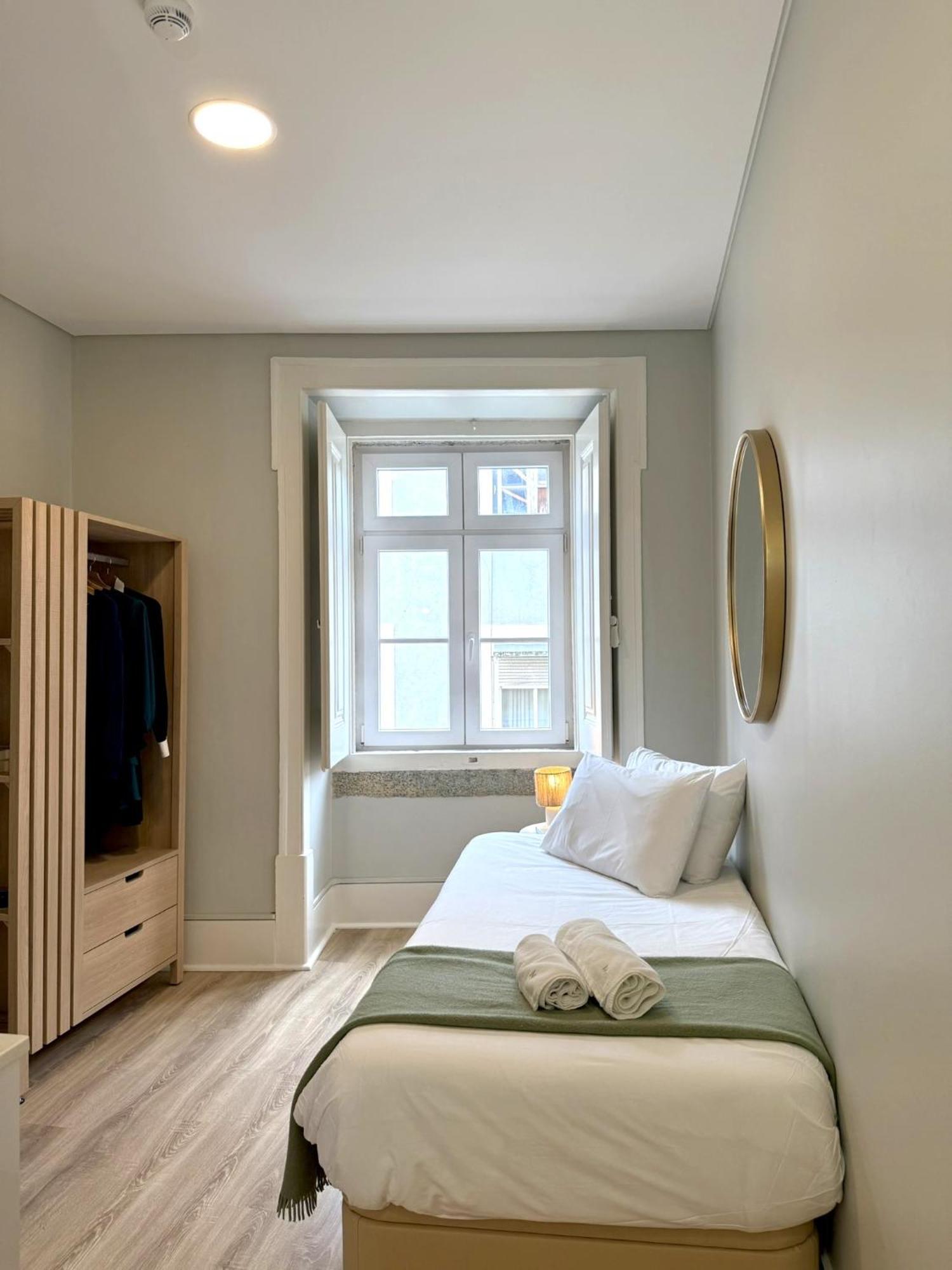 Metropolitan Living - Janelas Verdes * Lisbon