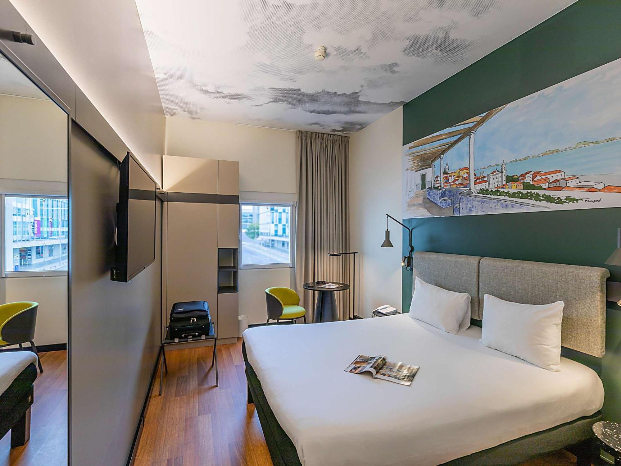 Hotel Ibis Parque Nações
