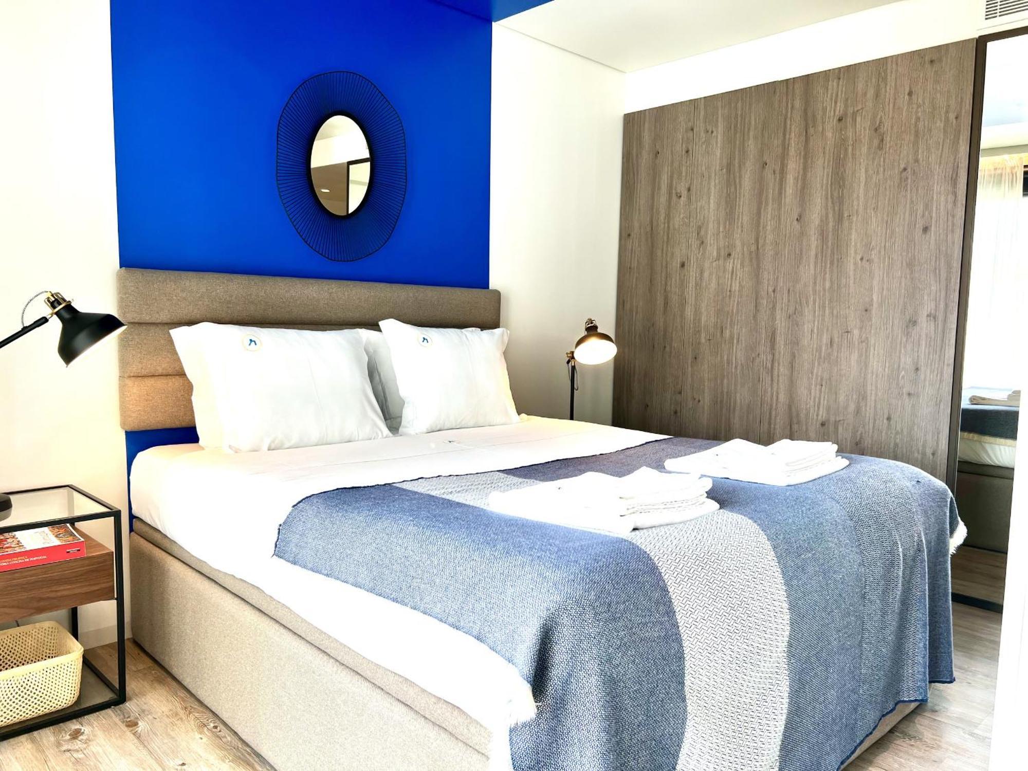 Elegant Santos, Apartment