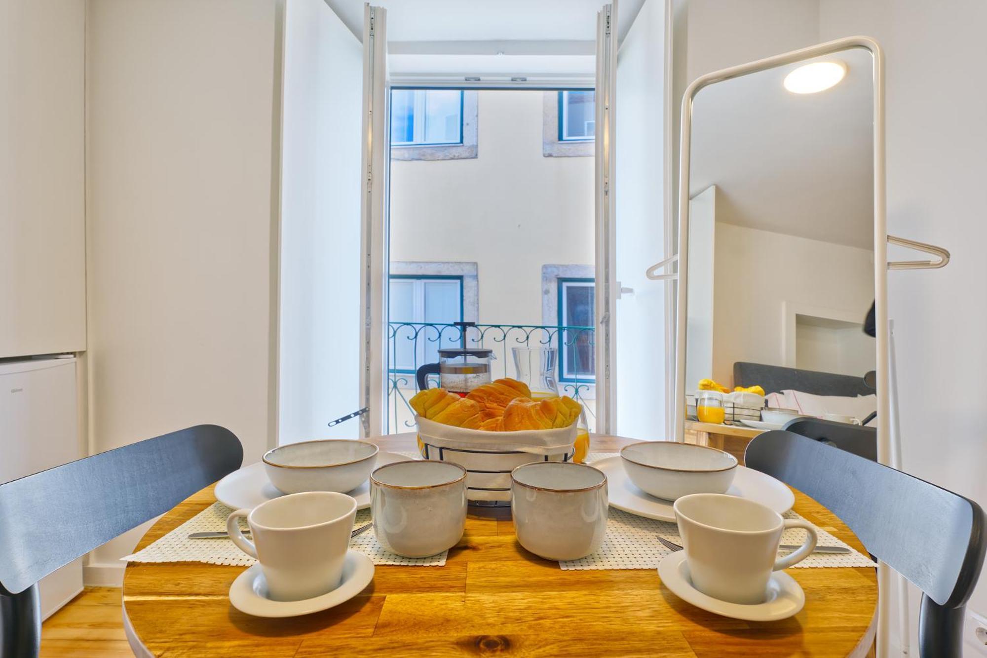 Salvador By Inloveapartments Lisbon