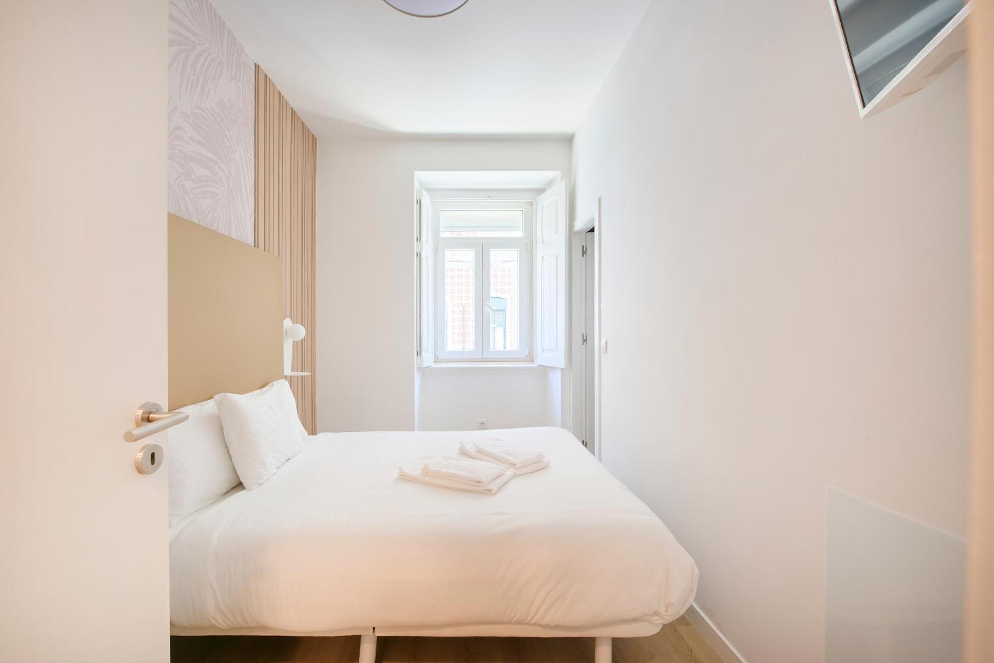 Brand New Anjos Hostel Lisbon