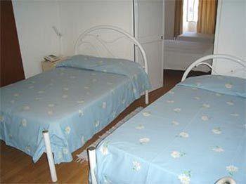 Pensao Santo Tirso Hotel Lisbon