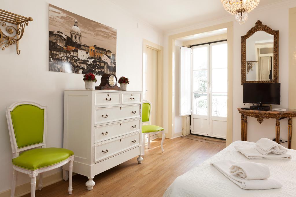 Alfama Vintage Apartments By Altido Apartment