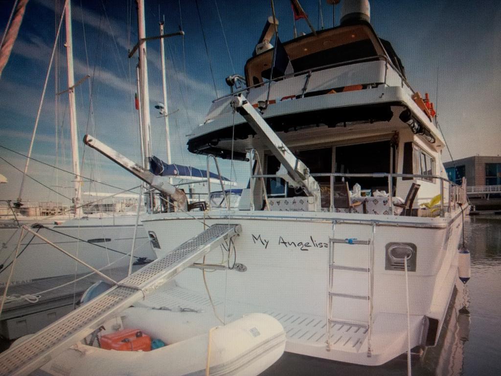 My Angelisa The Yacht Lisbon