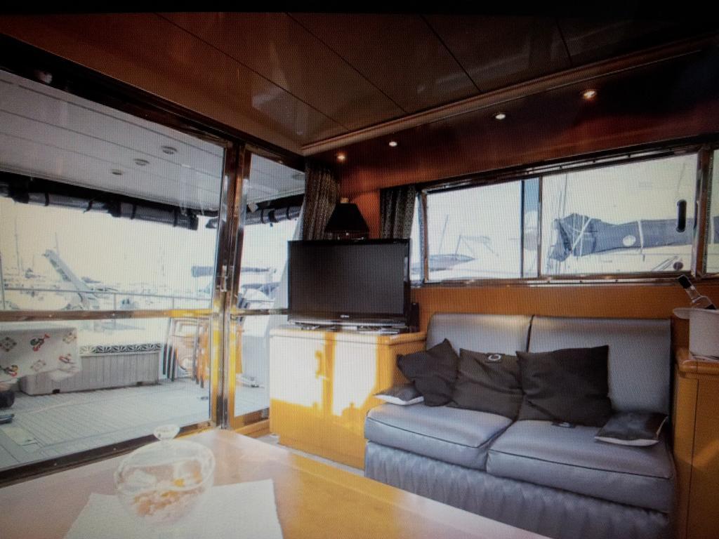 Botel My Angelisa The Yacht