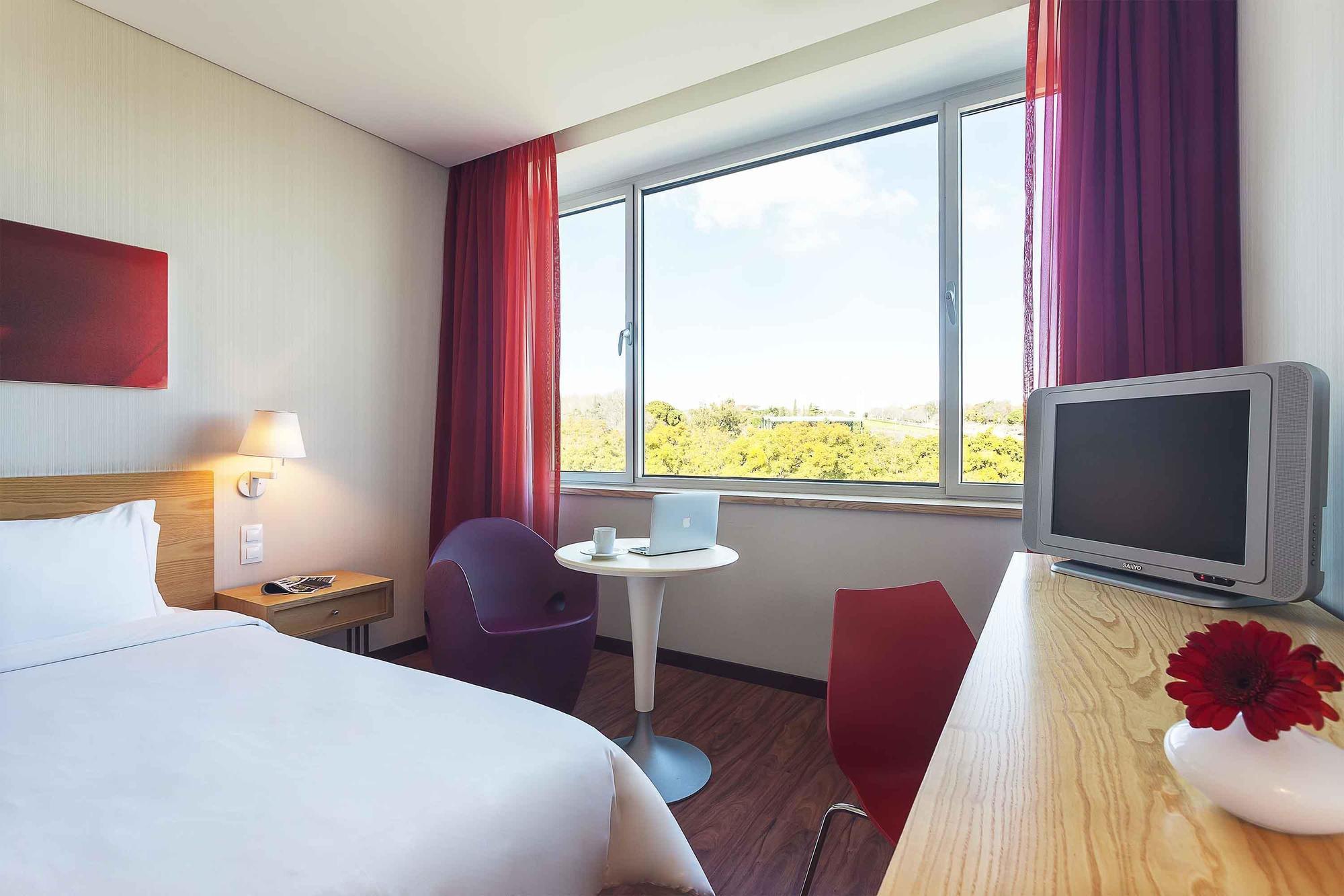 Hf Fenix Garden 3*