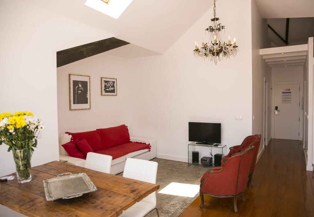 54 Santa Catarina Apartments * Lisbon