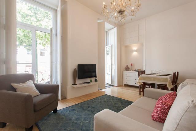 Casa Largo De Santo Antonio Da Se 8 Lisbon