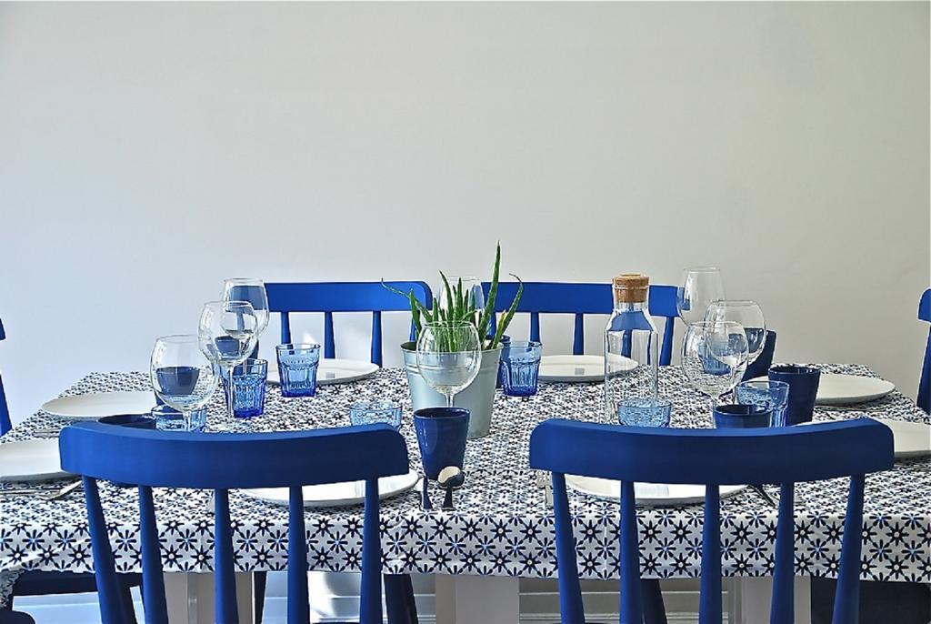 Apartment Family In The Center Of