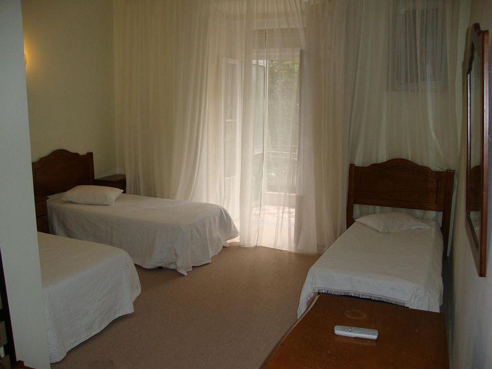 Casa de hóspedes Residencial Marisela Lisboa