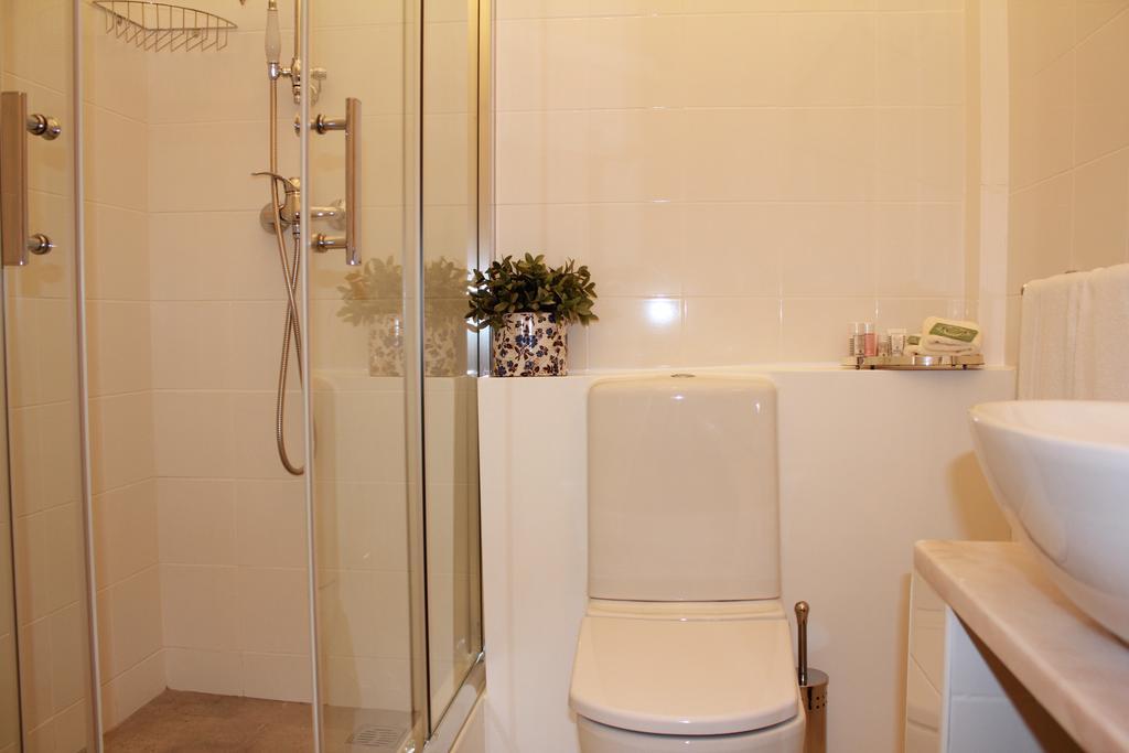 Downtown Guest house 2*