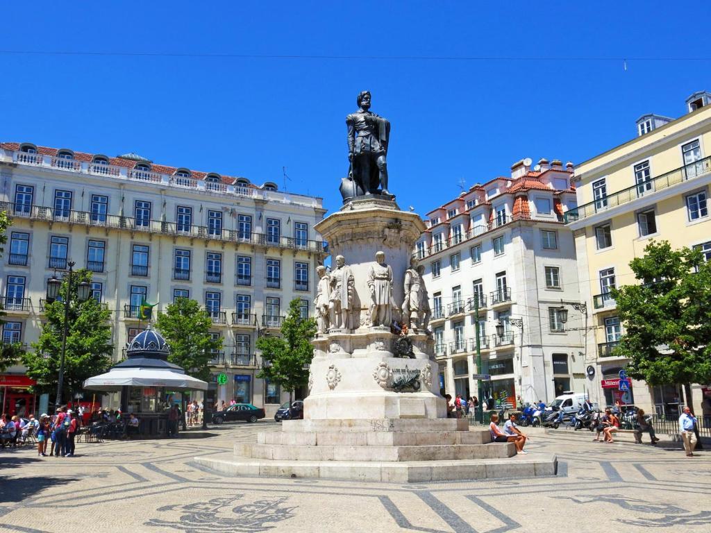 Colours Bairro Alto *