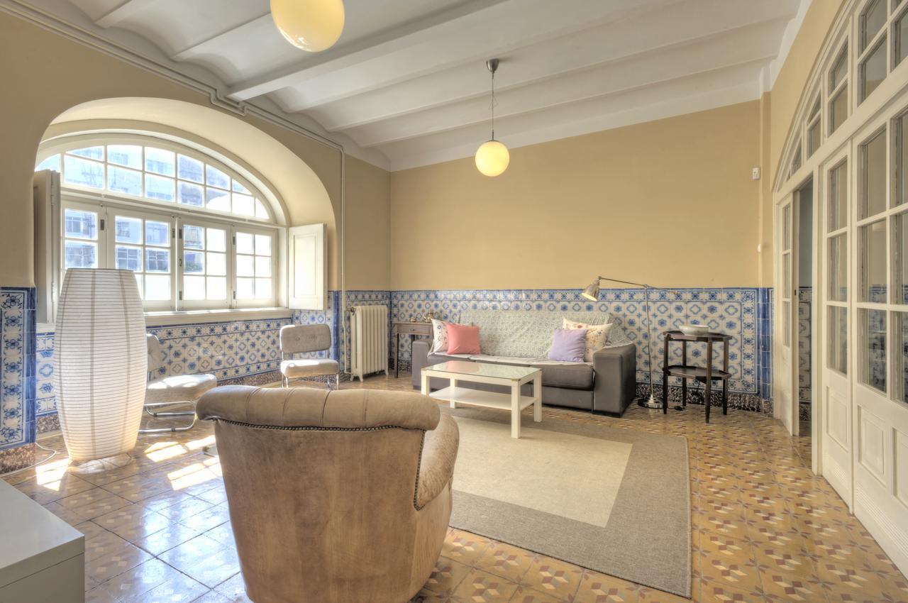 Angel's Classic Portuguese Palace Apartment Lisbon