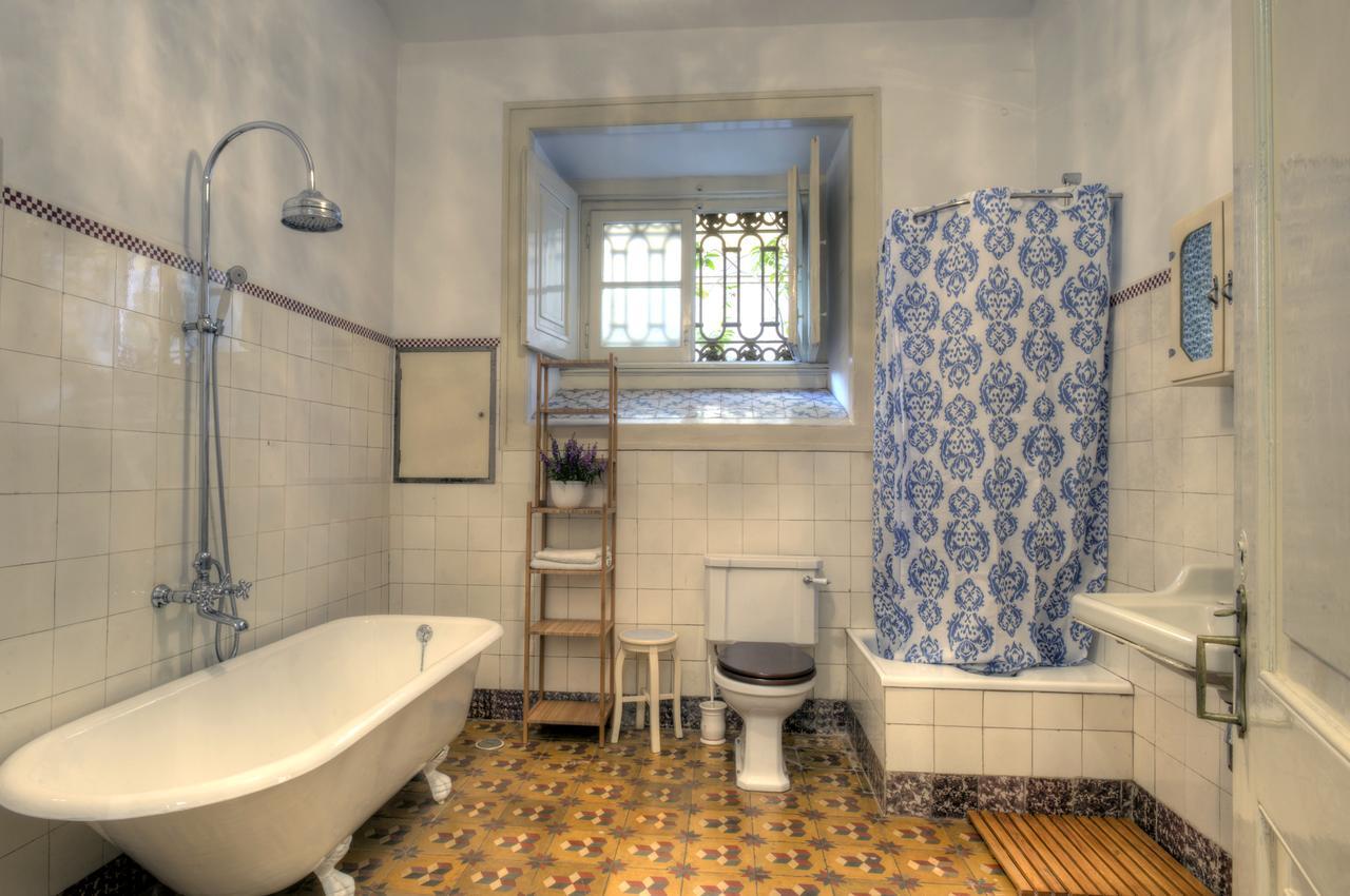 Angel's Classic Portuguese Palace Apartment *