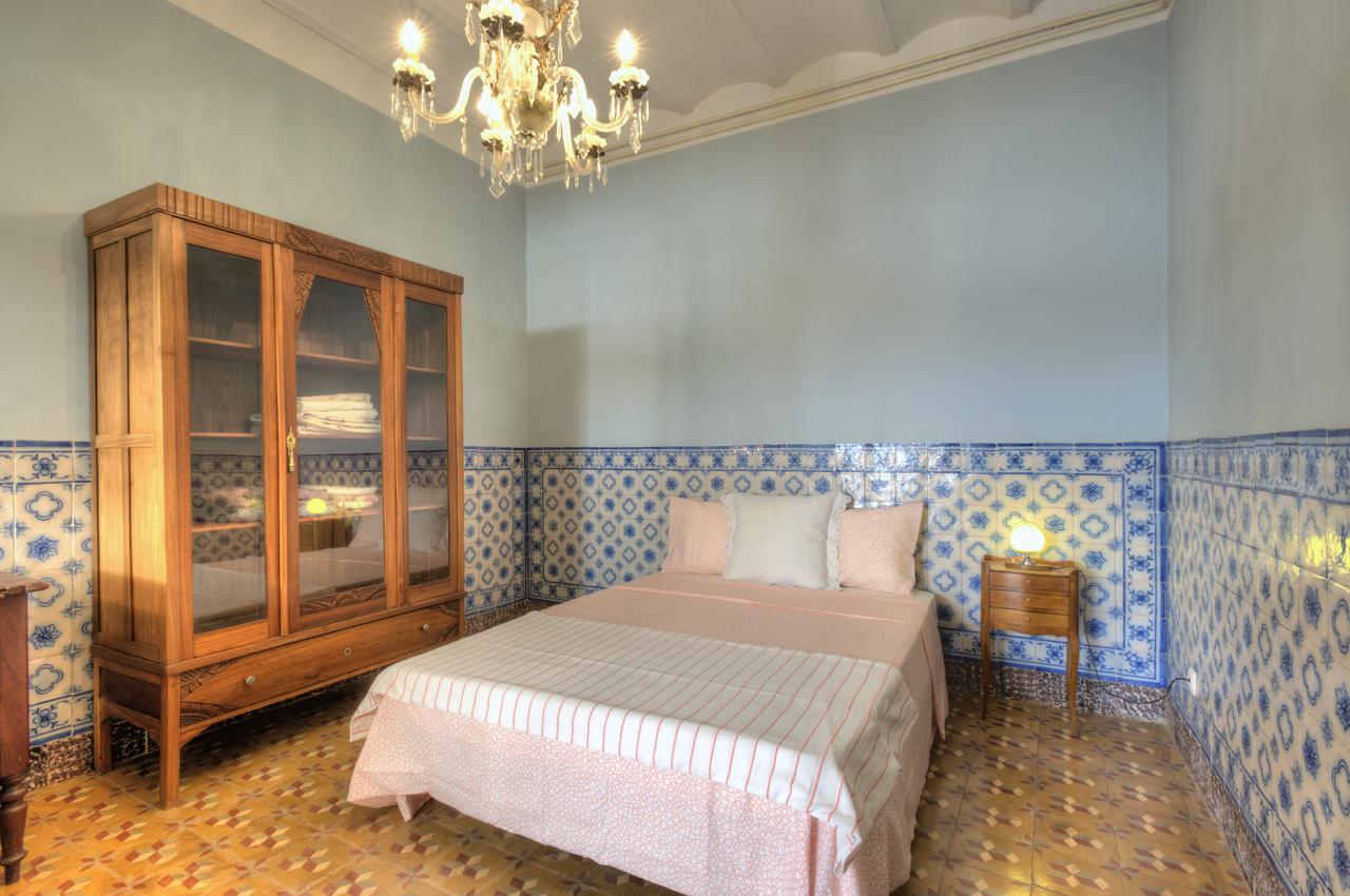Angel's Classic Portuguese Palace Apartment *