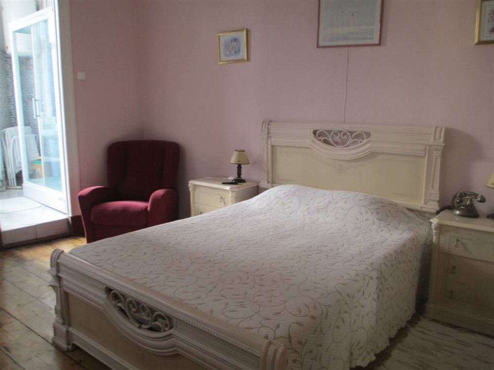 Albergue Pensao Sao Joao Da Praça