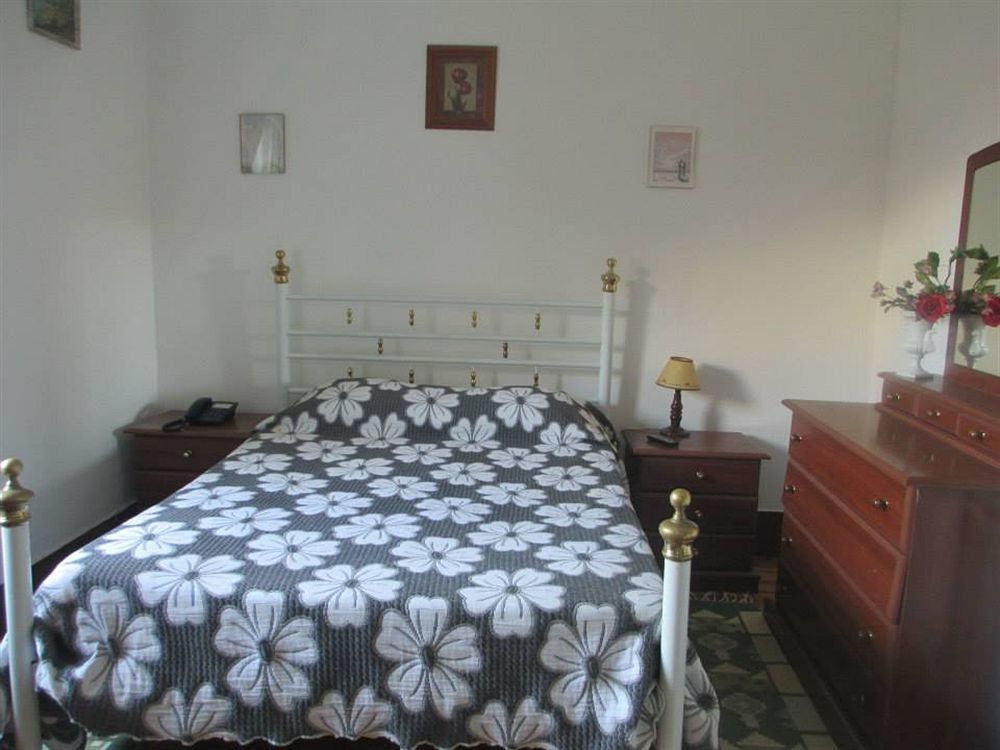 Albergue Pensao Sao Joao Da Praça *