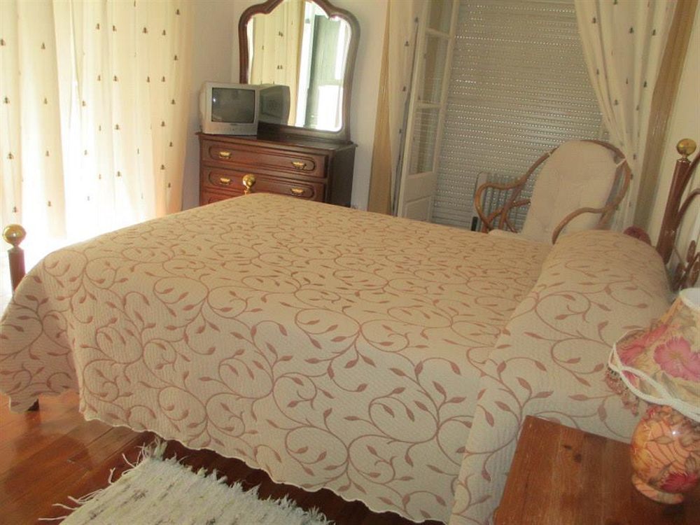 Albergue Pensao Sao Joao Da Praça Lisboa