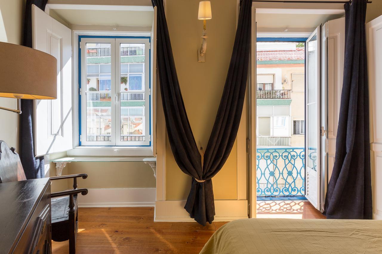 Lxroller Deluxe Mouraria Views Apartment Lisbon