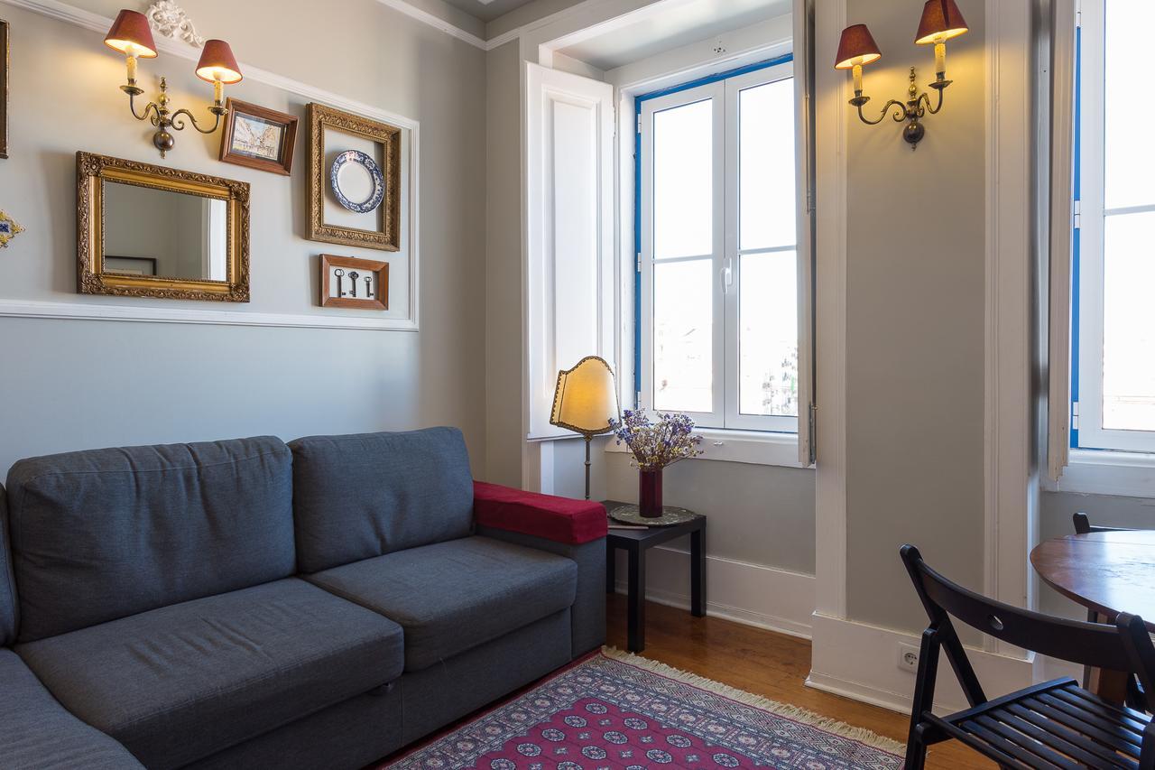 Apartment Lxroller Deluxe Mouraria Views Lisbon