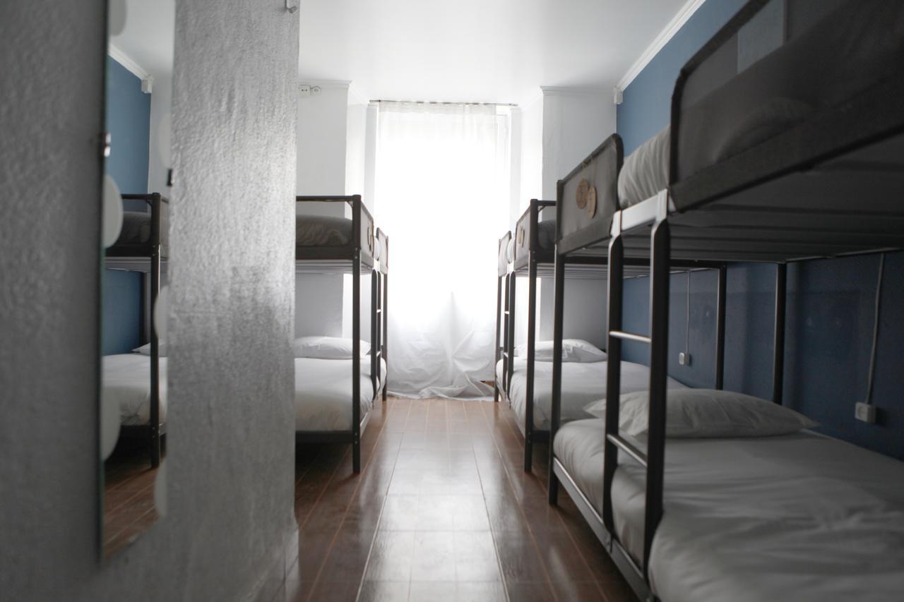 Hostel Avenida *