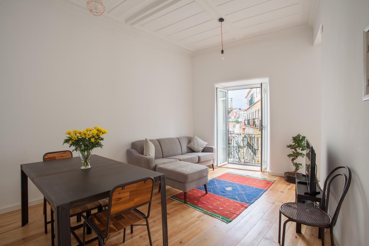 Apartment Beguest Santa Catarina Lisbon