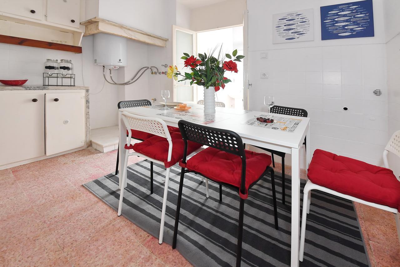 Royalty Hostel